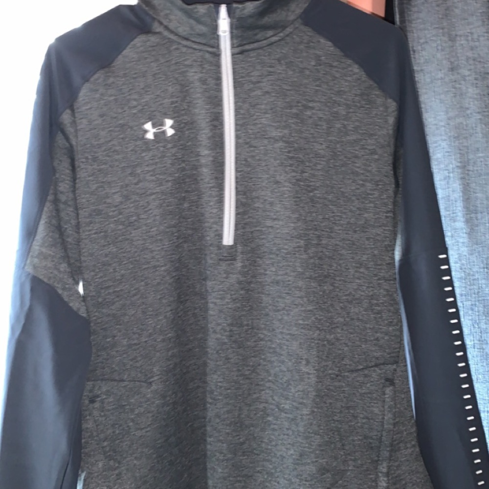NWOT! Gray Under Armor cold gear pullover!